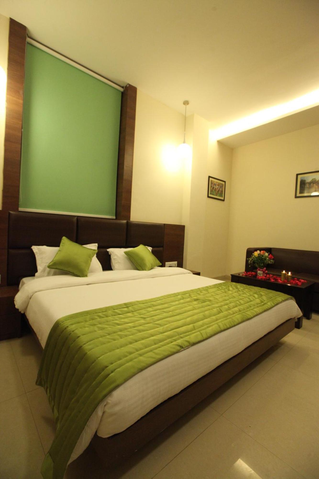 Hotel Golden Fern Patiala Ngoại thất bức ảnh